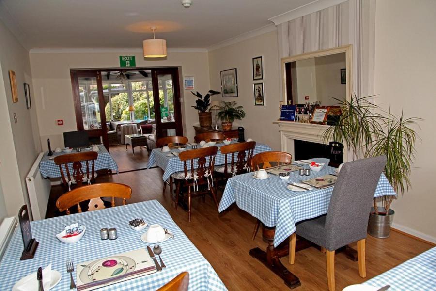 The Hinton Guest House Knutsford Exterior photo