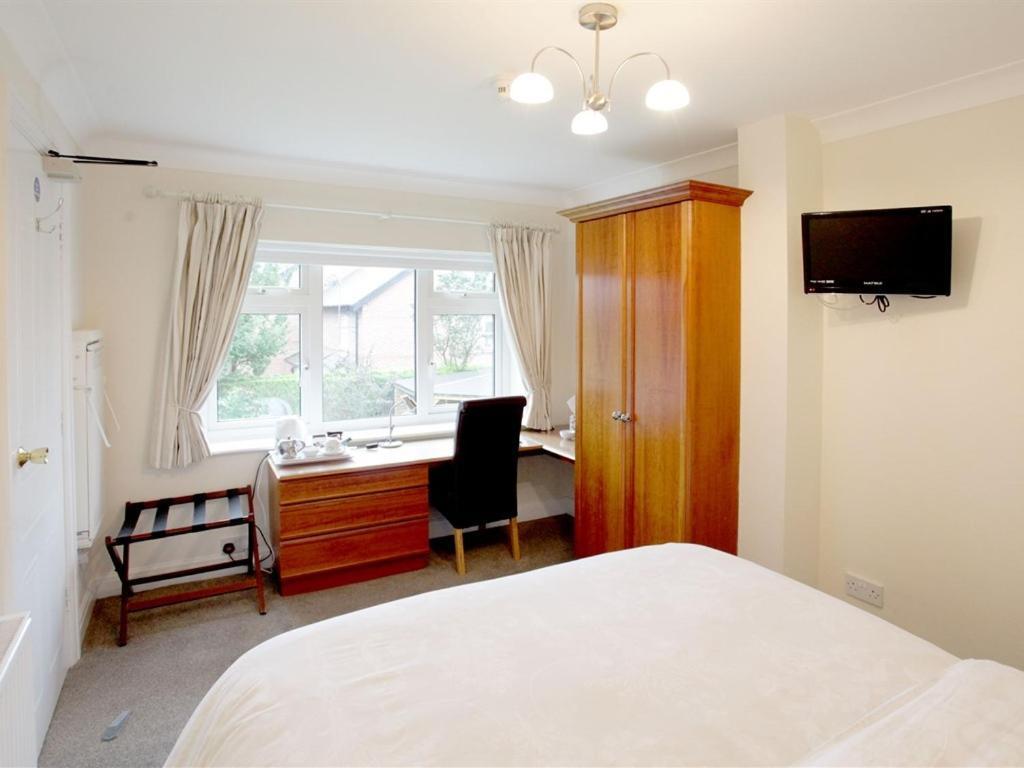 The Hinton Guest House Knutsford Exterior photo